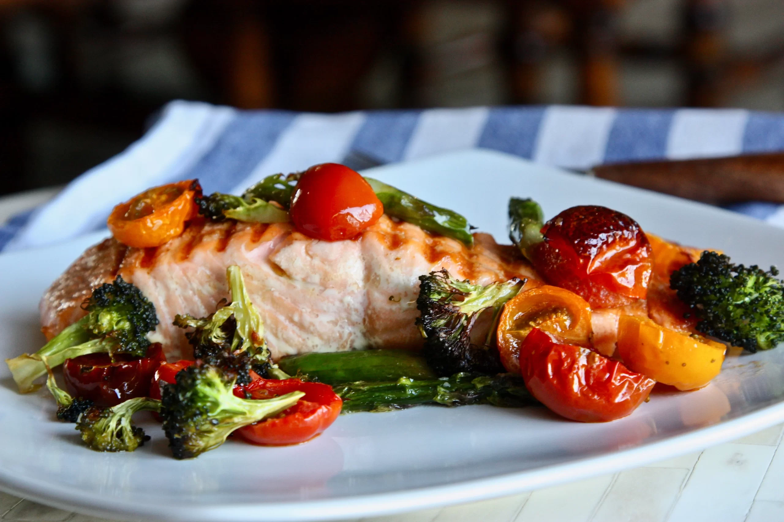 baked salmon with roasted vegetables