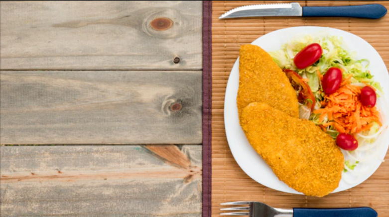 fried-chicken-breast-coleslaw-salad